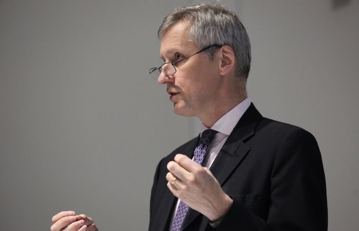 Martin-Wheatley-Speaking-2013-700.450.jpg