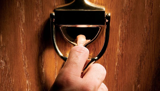 knockingondoor-530x300.jpg