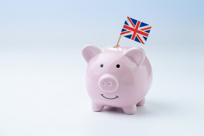 Investors dump UK equities as passive funds dominate Q3 flows