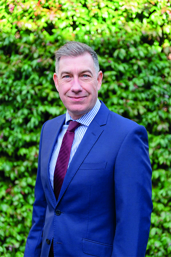 Profile: 'I'm sick of hearing advisers say: How am I going to create a business when I've got nobody to see?' - Vimarsana News